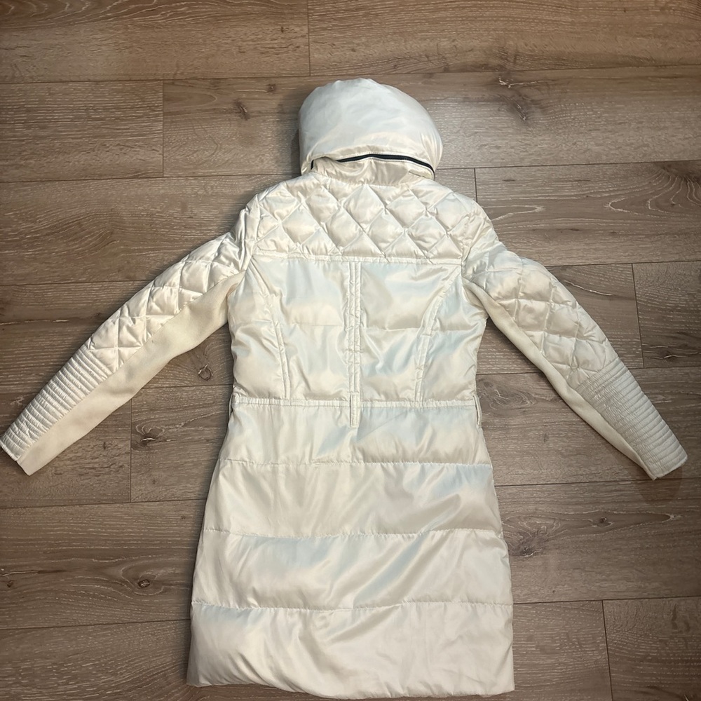BCBGMaxAzria Quilted Cream Puffer Coat - Picture 4 of 4